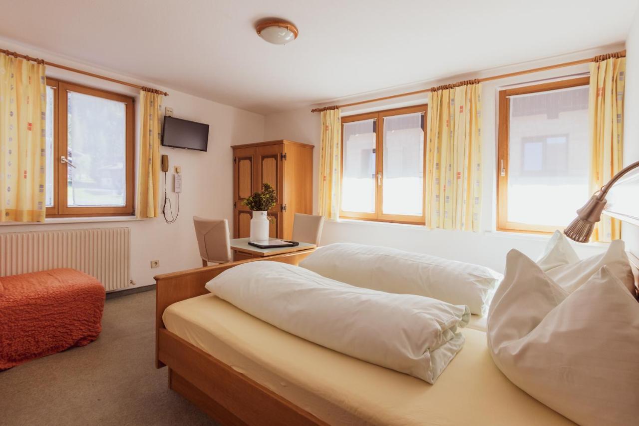 Haus Albona Apartman Klosterle am Arlberg Kültér fotó
